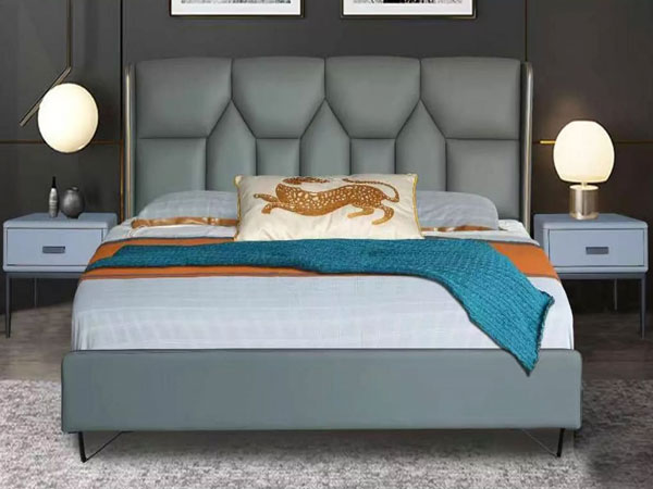 Dəri döşəməli çarpayıya qulluq edərkən hansı ehtiyat tədbirləri görülməlidir?